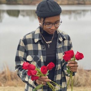 Meet your Posher, Kashira